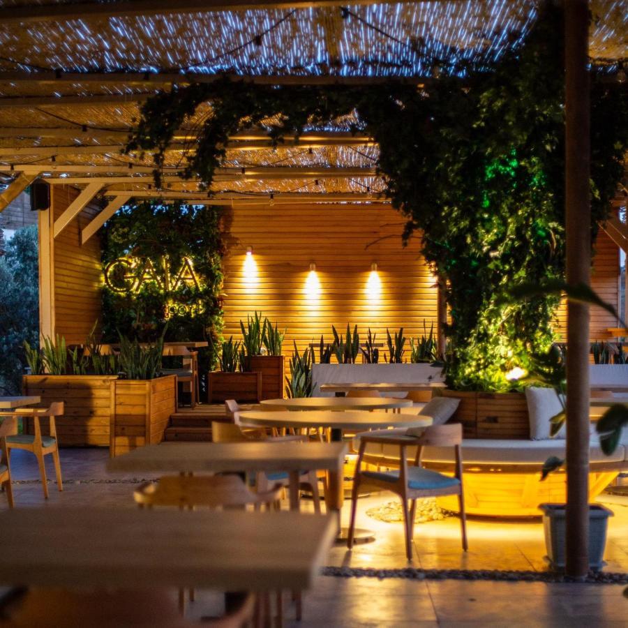 Gaia Kozbeyli Hotell Foça Exteriör bild